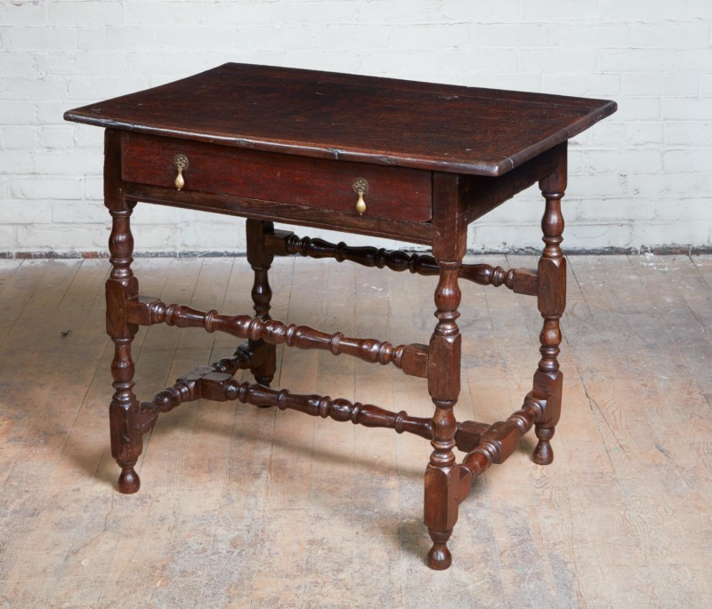 William and Mary Oak Table – Yew Tree House